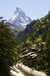 398px-Zermatt_et_le_Cervin